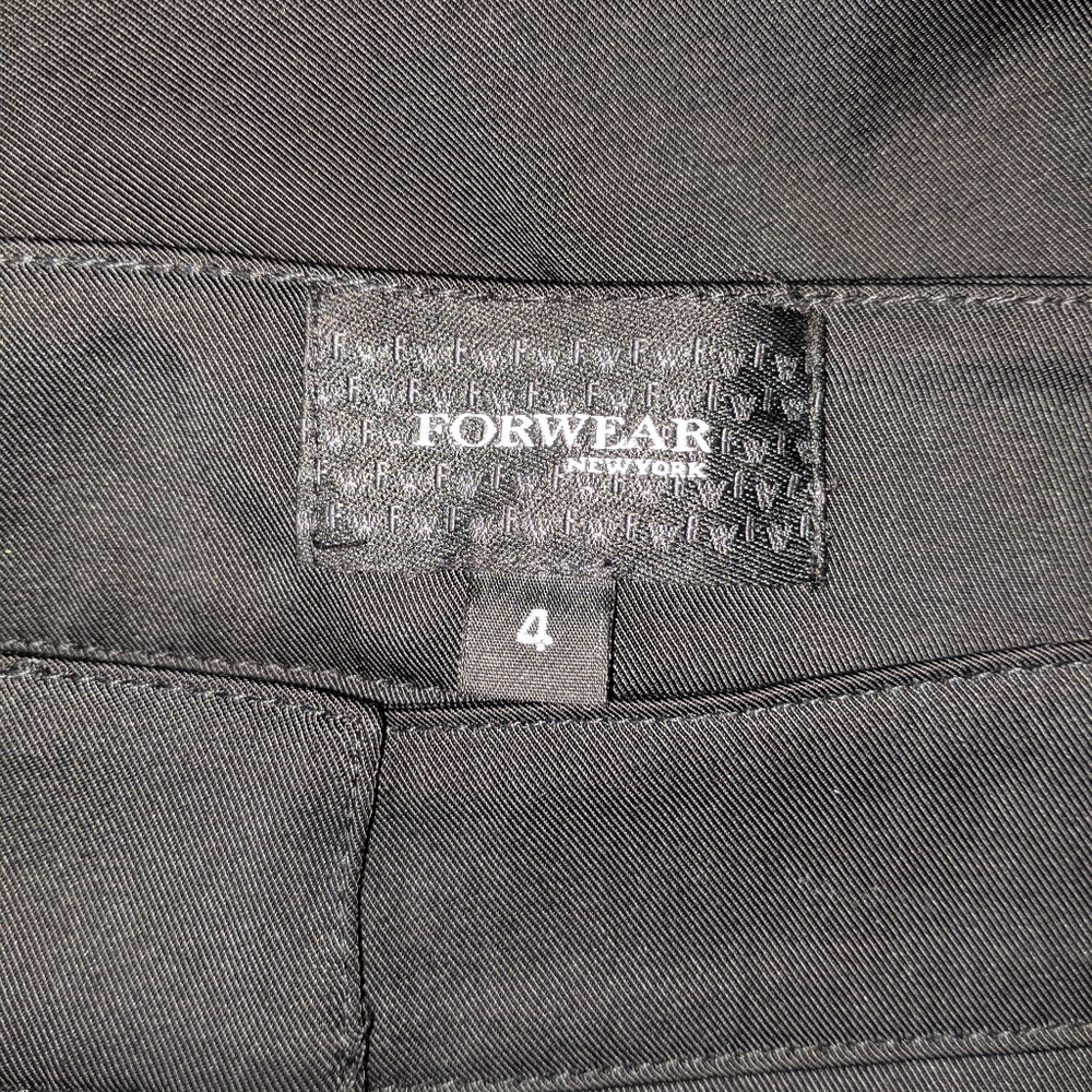 Dress pants - Picture 3 of 4